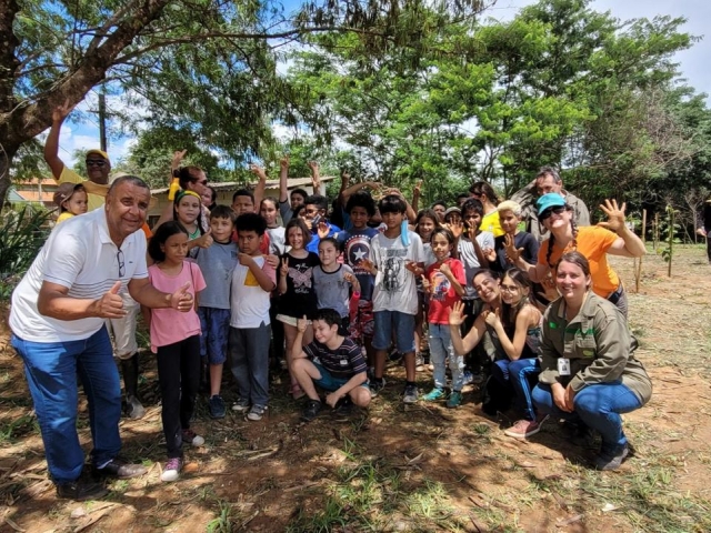 30 MIL MUDAS DE ÁRVORE PLANTADAS EM CAMPINAS - Cidão Santos